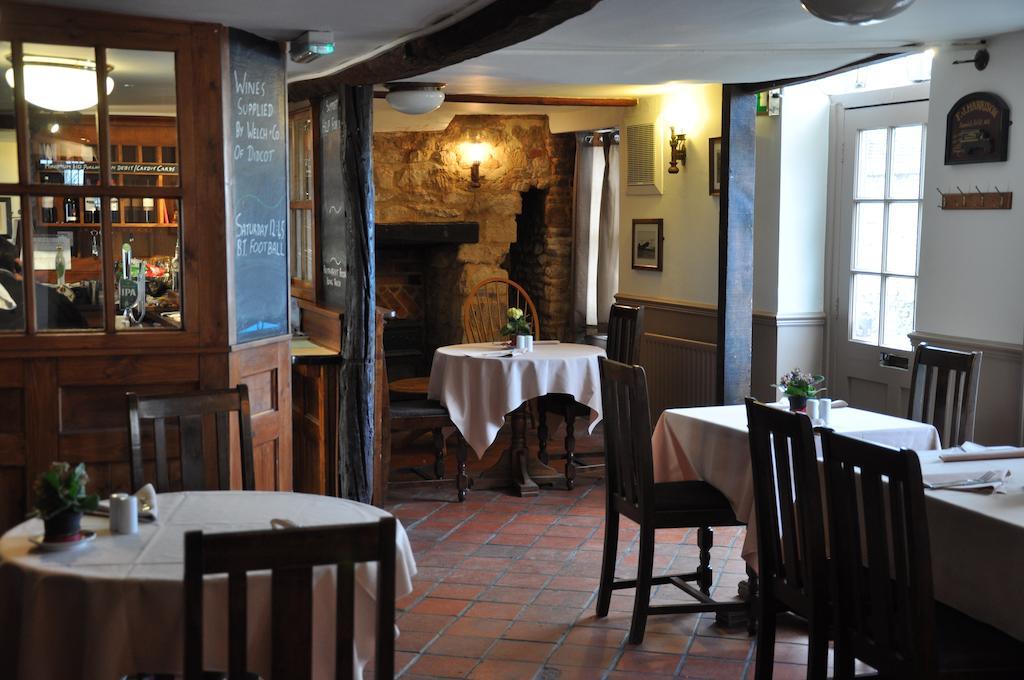 The Crown Inn Benson Exterior photo